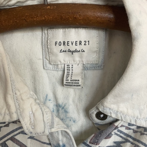 Forever 21 Acid Wash Jean Vest - Picture 2 of 5